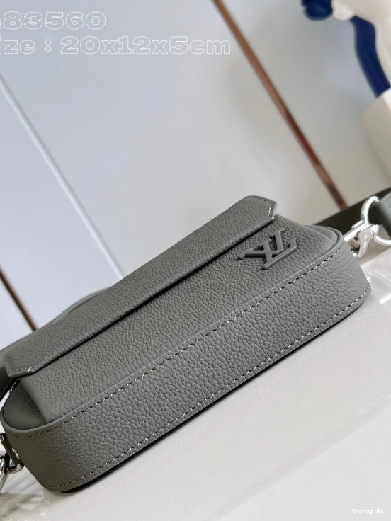 Wearable Pilot LOUIS VUITTON Wallet-20*12*5.5CM 0821